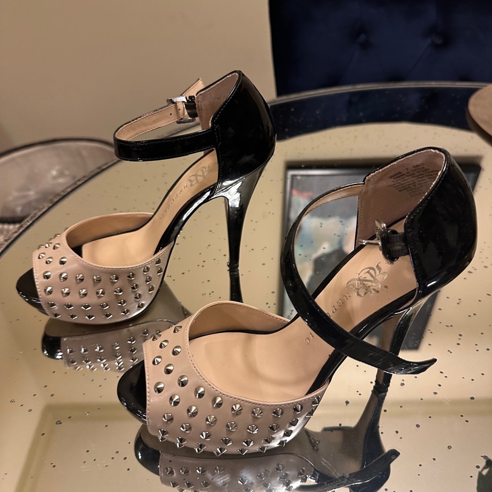 Glamorous Black and Tan High Heels